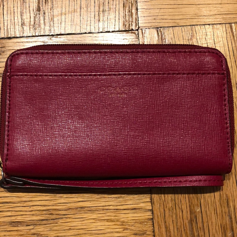EUC coach zip around wallet